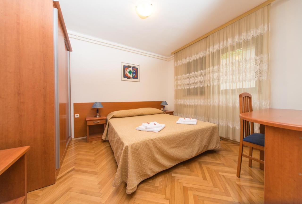 Holiday Apartment 50M From The Beach 普耶斯察纳乌瓦拉 外观 照片