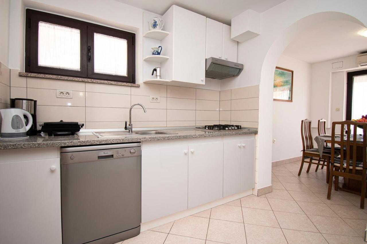 Holiday Apartment 50M From The Beach 普耶斯察纳乌瓦拉 外观 照片
