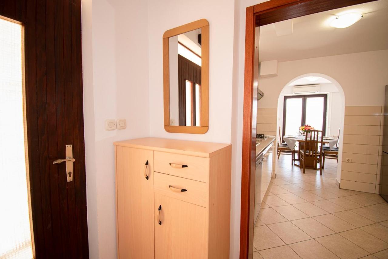 Holiday Apartment 50M From The Beach 普耶斯察纳乌瓦拉 外观 照片